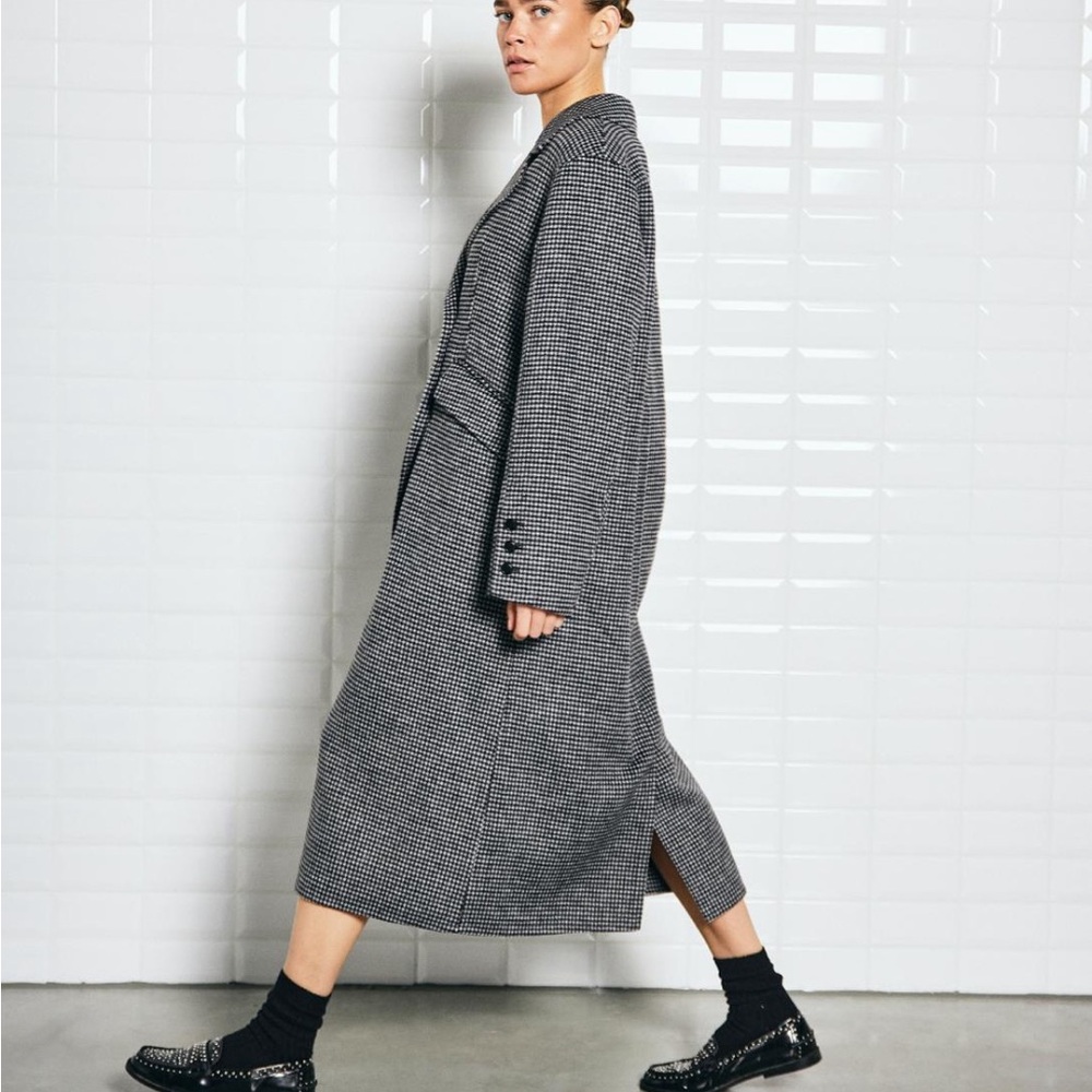 Elegant Gray Houndstooth Women's Dress